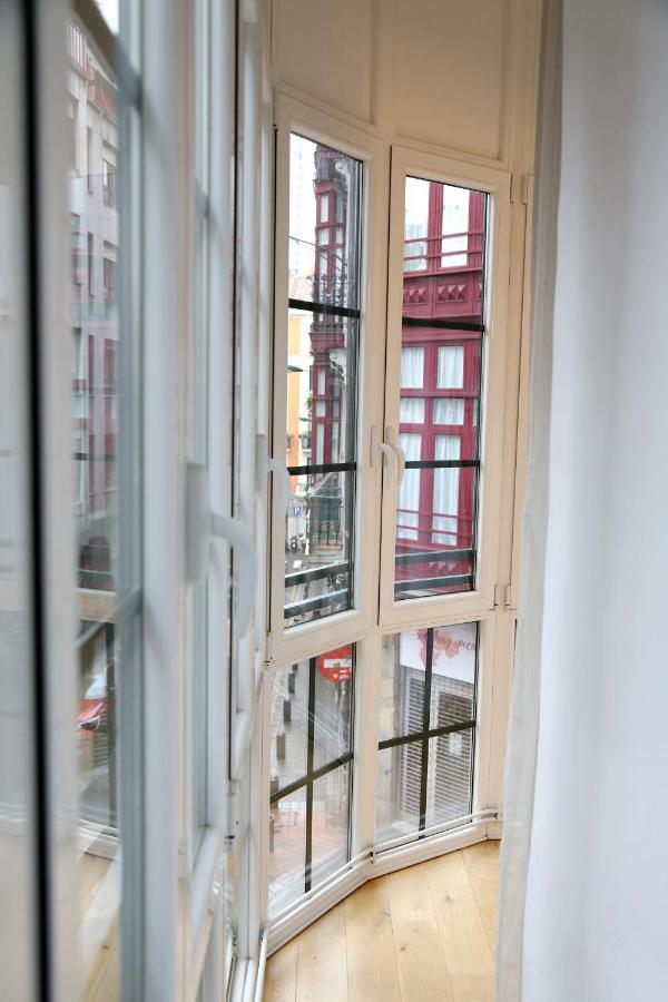 Apartament Piso Exclusivo Frente Al Casco Viejo Con Parking Gratis Bilbao Zewnętrze zdjęcie