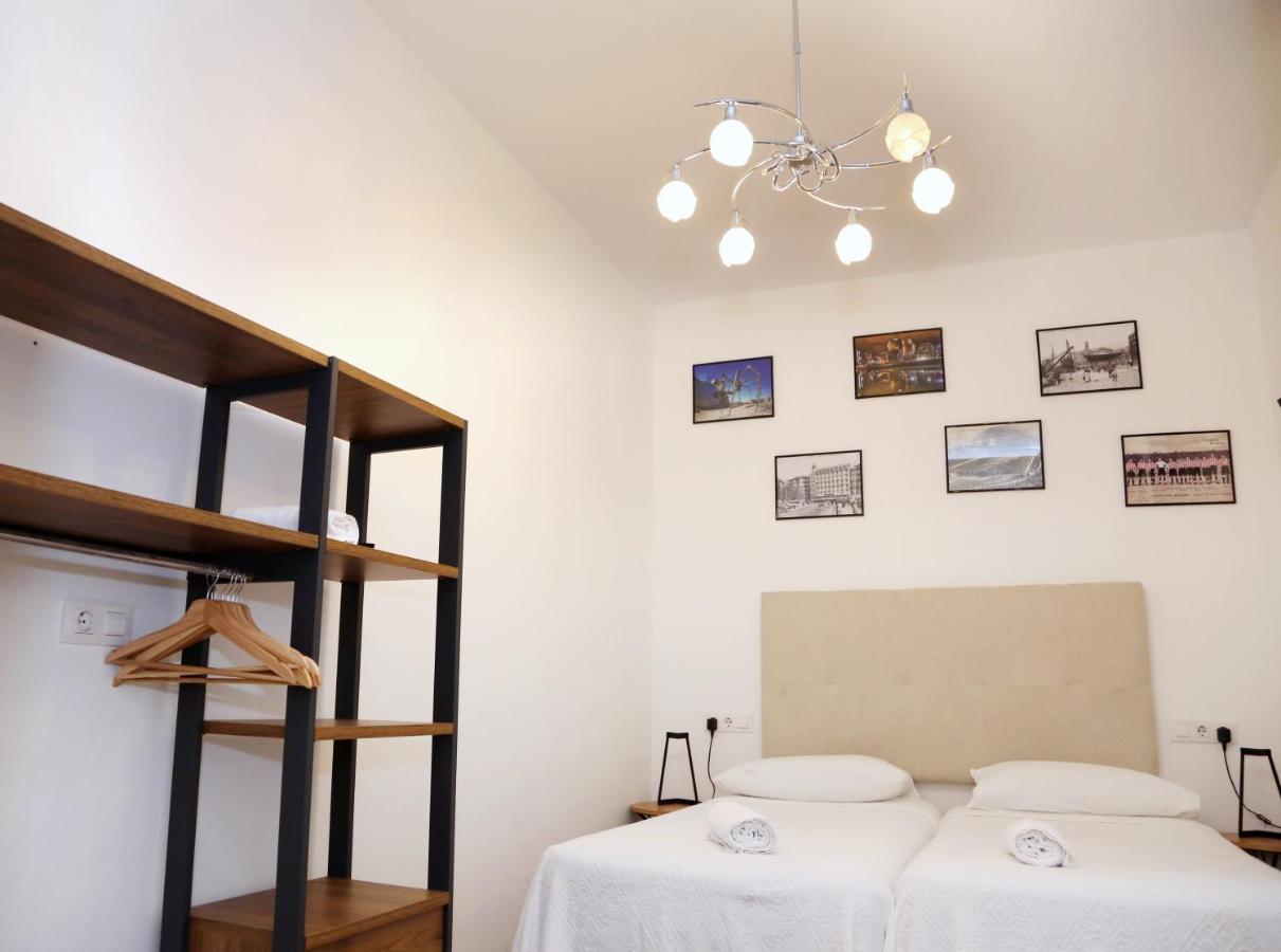 Apartament Piso Exclusivo Frente Al Casco Viejo Con Parking Gratis Bilbao Zewnętrze zdjęcie